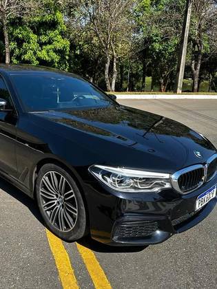 BMW 540i 3.0 24V TURBO GASOLINA M SPORT AUTOMÁTICO BMW 540i 3.0 24V TURBO GASOLINA M SPORT AUTOMÁTICO